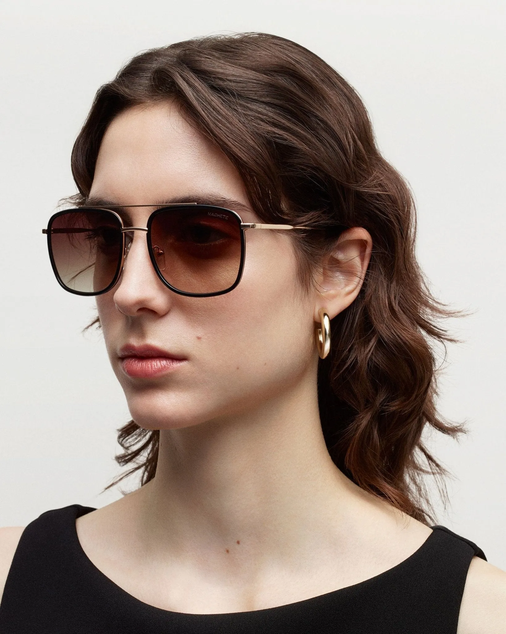 Amelia Sunglasses in Modern Walnut