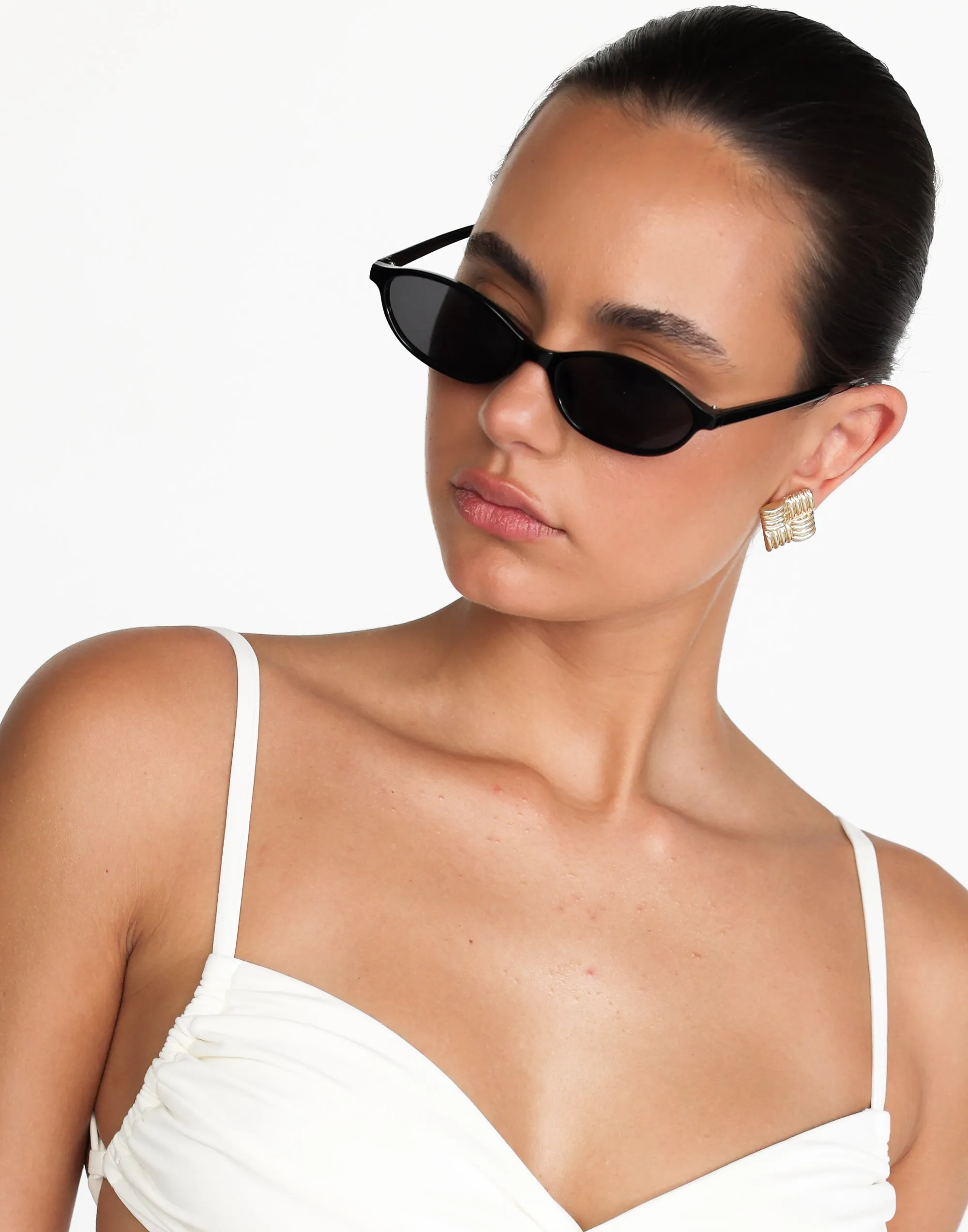 Anika Sunglasses (Black)