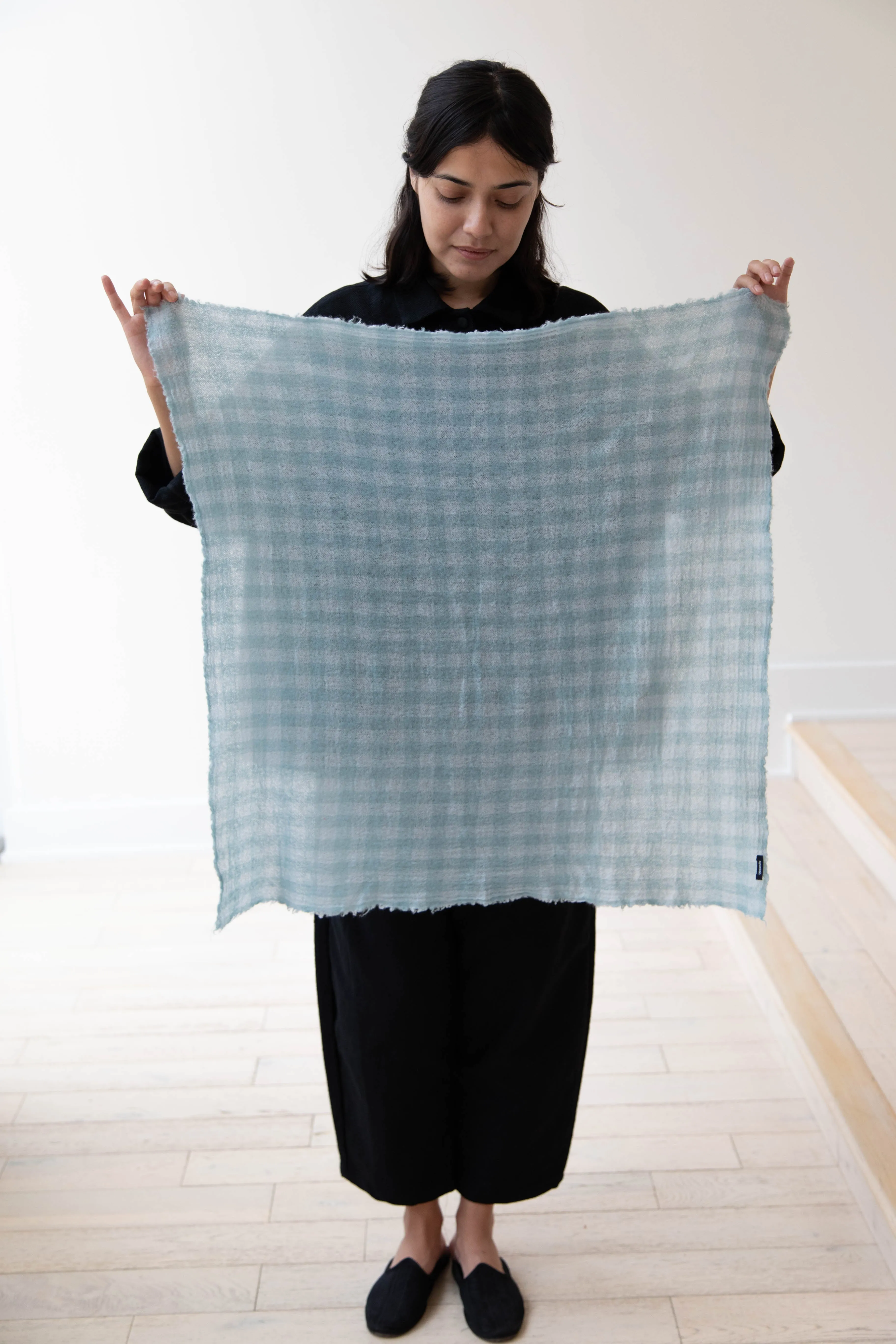 Apuntob | Medium Cashmere Scarf in Sea