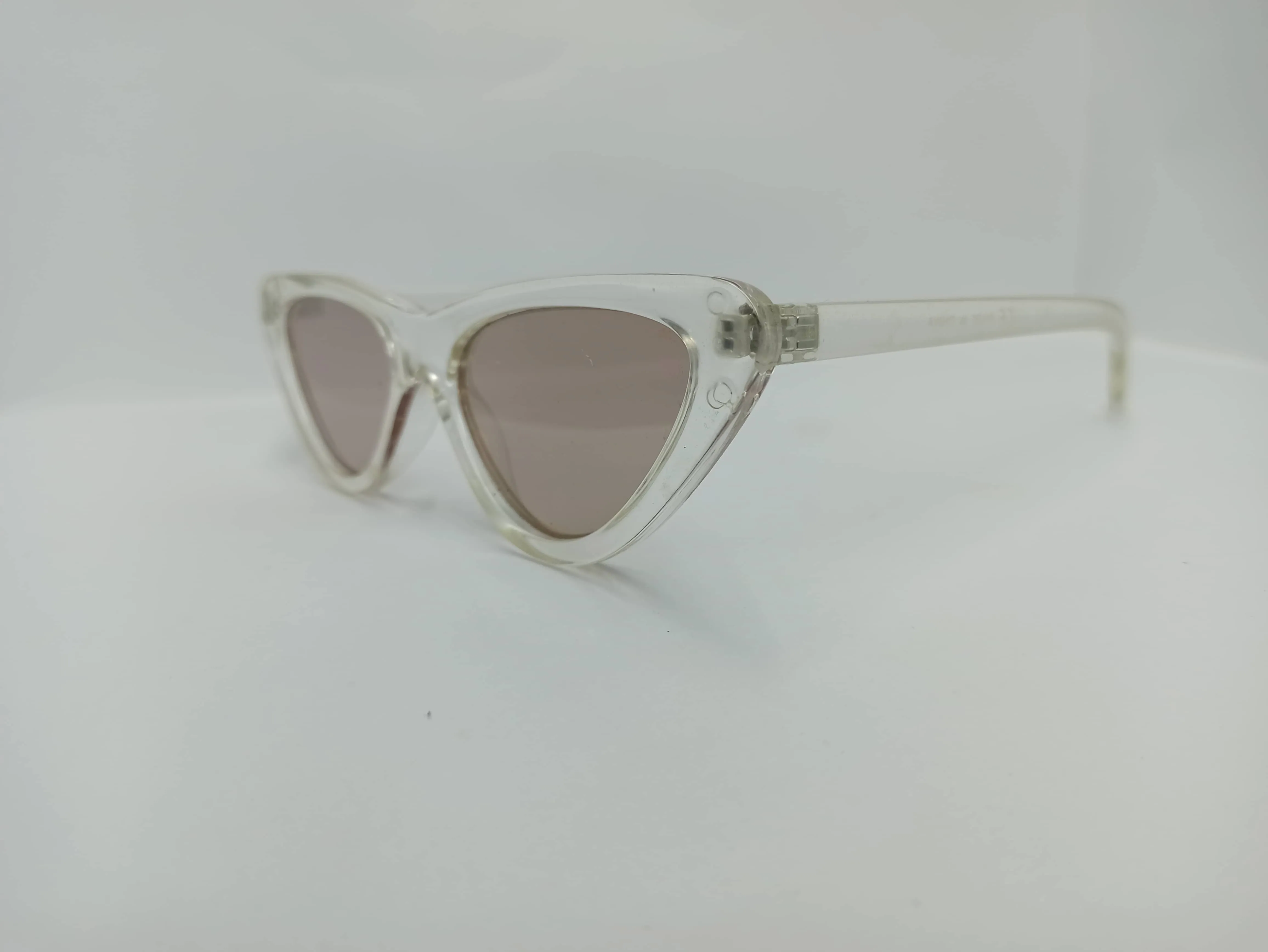 Modern CatEye Sunglass - SG295 - Acetate/Polycarbonate Lens - Women - Budget Sunglass