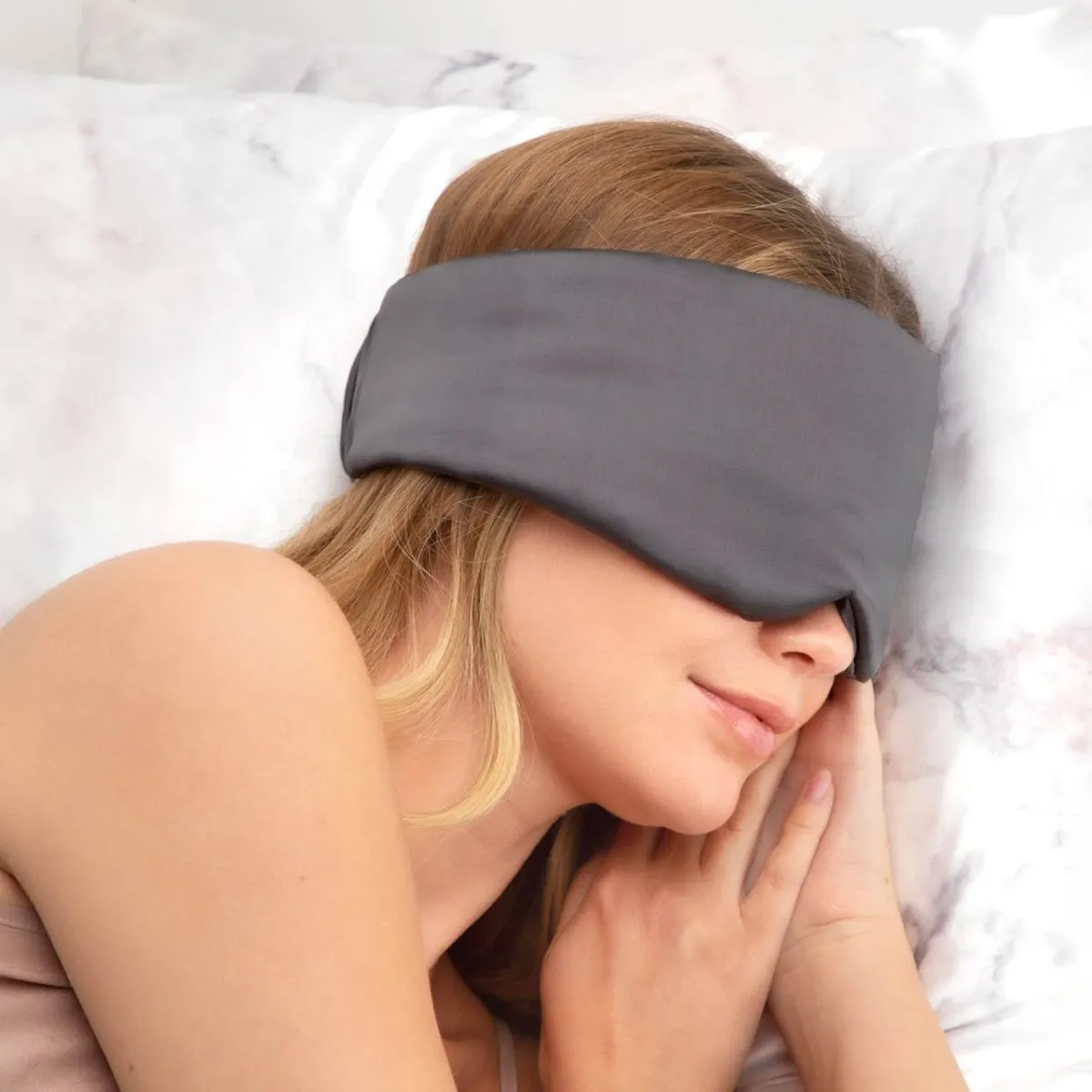 The Pillow Eye Mask | Charcoal